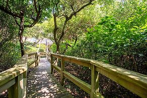 Ocean Grove L1 4 Bedroom Condo by RedAwning