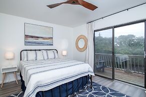 Ocean Grove L1 4 Bedroom Condo by RedAwning