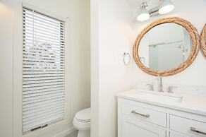 Ocean Grove L1 4 Bedroom Condo by RedAwning