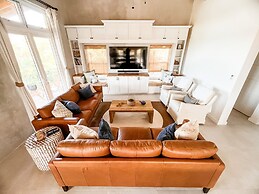 Paradise Cove 3 Bedroom Home