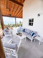 Paradise Cove 3 Bedroom Home