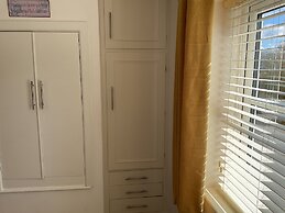 Captivating 2-bed Cottage in Grewelthorpe