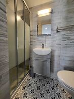 HOTEL RESIDENCE A LA BUTTE AUX CAILLES