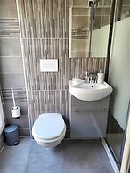 HOTEL RESIDENCE A LA BUTTE AUX CAILLES