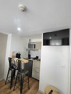 HOTEL RESIDENCE A LA BUTTE AUX CAILLES