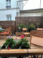 HOTEL RESIDENCE A LA BUTTE AUX CAILLES