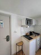 HOTEL RESIDENCE A LA BUTTE AUX CAILLES