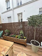 HOTEL RESIDENCE A LA BUTTE AUX CAILLES