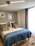 HOTEL RESIDENCE A LA BUTTE AUX CAILLES