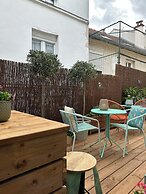 HOTEL RESIDENCE A LA BUTTE AUX CAILLES