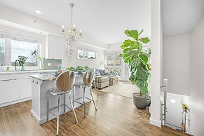 The Iris DT Condo with AC in Mission