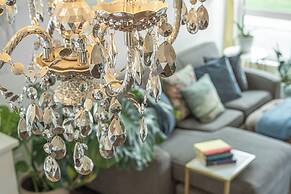 The Iris DT Condo with AC in Mission