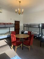 Eden Quay Guesthouse Private Rooms