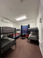 Eden Quay Guesthouse Private Rooms