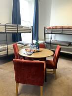 Eden Quay Guesthouse Private Rooms