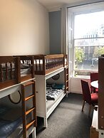 Eden Quay Guesthouse Private Rooms