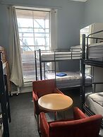 Eden Quay Guesthouse Private Rooms