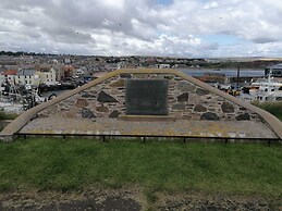 Lovely 3-bed Lodge in Eyemouth With Stunning Views