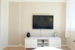 Lake View Holiday Apartments