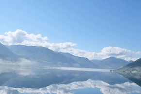 Lake View Holiday Apartments