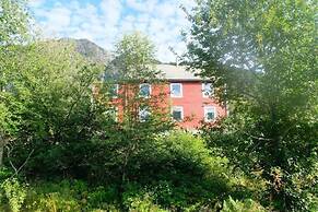 Lake View Holiday Apartments