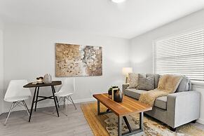 University Serenity Suites 15th