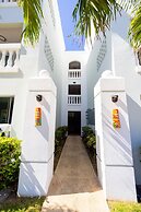 Golden Dream Villas Studio 306  A B