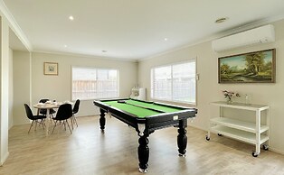 Saltwater Coast House by GoodLive