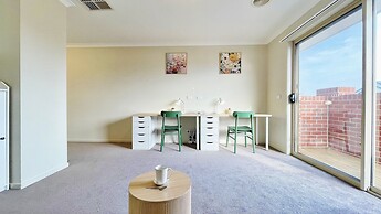 Saltwater Coast House by GoodLive