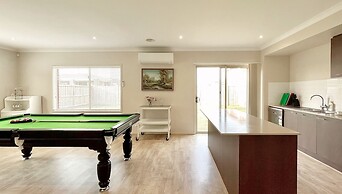 Saltwater Coast House by GoodLive