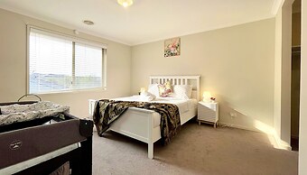 Saltwater Coast House by GoodLive