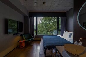 Neobridge Hotel