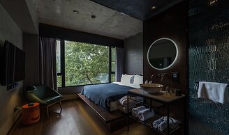 Neobridge Hotel