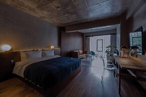 Neobridge Hotel