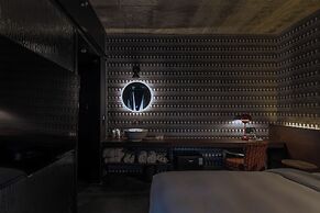 Neobridge Hotel