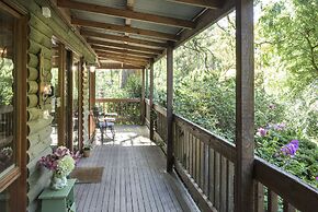 Botanica Retreat - Village Spa & Stay