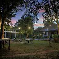 Rouhi Retreats By Doulos