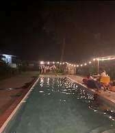 Rouhi Retreats By Doulos