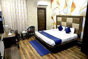 Goroomgo Hollywood Heights Amritsar