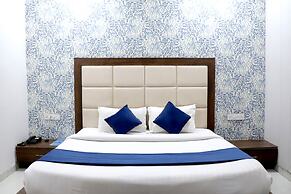 Goroomgo Hollywood Heights Amritsar