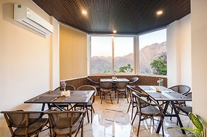Stone Wood Hotel Rishikesh