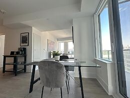 Cityscape Suites at The Well