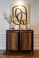 The Celavie Serviced Apartment Landmark