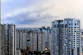 The Celavie Serviced Apartment Landmark