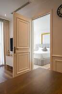 The Celavie Serviced Apartment Landmark