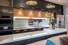 The Celavie Serviced Apartment Landmark