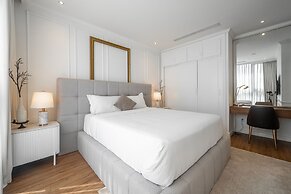 The Celavie Serviced Apartment Landmark