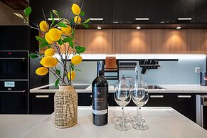 The Celavie Serviced Apartment Landmark