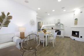 Arethousa House