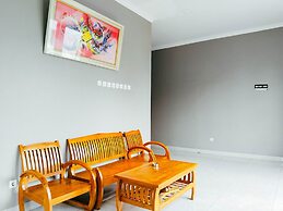 Roemah Tebet Powered by Cocotel